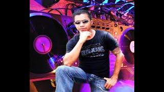 NATUTULOG BA ANG DIYOS Gary V  with LYRICS