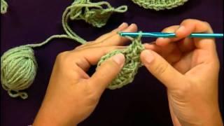 Working Crochet Motifs in Rounds with Red Heart Yarns