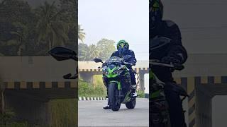 Superbikes meet on Saturday #kawasaki #automobile #kawasakininja #zx10r #motorcycle #ninja