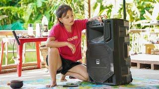 Genius girl repairs and restores music speakers powered by 12v batteries