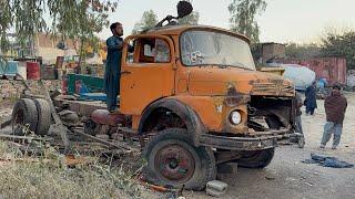 Old Pakistani Bedford truck was converted into a Japanese Dumper / Full Restorations