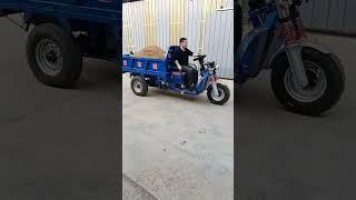 Electric tricycle flatbed truck for cargo Three-wheeled truck for cargo Cargo tricycle Cargo fla