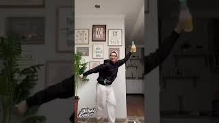 Jilbab goyang sexy
