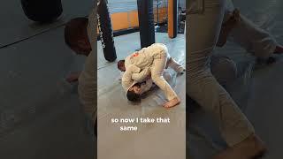 Half Butterfly Kimura Sweep vs Leg Post #bjj #halfguard #kimura