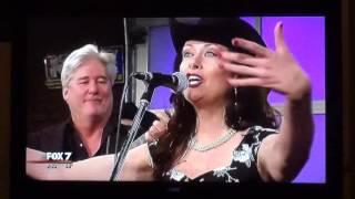 The Pearl Snaps perform Patsy Montana's "I Want to Be a Cowboy Sweetheart"