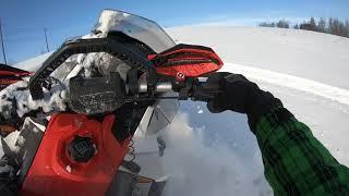 ПОКАТУШКИ НА СНЕГОХОДАХ 2023 - очень СНЕЖНЫЙ МАРТ, Snowmobiles Riding in deep snow POV