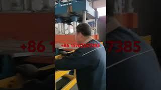 How to load the rubber tiles vulcanizing press machine