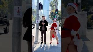 Random Person did not support the CHRISTMAS PRANK with Santa..‍️ Why? LA ELVÍRA #shorts