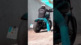 Dr. Jekill & Mr. Hyde // Harley-Davidson Street Bob