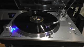 Technics SL 1200G Vs  Continuum Caliburn