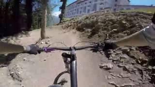 Gorki bike park - Cannondale Jekyll Carbon crash