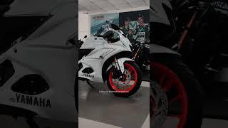 New Yamaha R15 V4 Intensity White colour option 