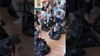 Even parents could not recognize their children in school competition