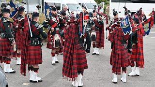 Military Band 2 SCOTS Pipes and Drums warming up before the parade