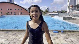 FUI NADAR NA PISCINA DE POLO AQUATICO- I WENT SWIMMING IN THE WATER POLO POOL