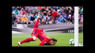 Unforgettable 20 Goalkeeper Mistakes In Football History ● Impossible To Forget - Part 1