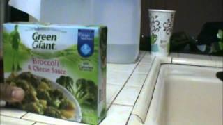 Cold Steel Spetsnaz Shovel Vs Frozen Broccoli and Cheese TV Dinner