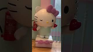 LOOK at this hello kitty cafe! SO CUTE #kuromi #mymelody #blindbox #sanrio #hellokitty #asmr