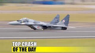 Fighter Jet Flies Too Low