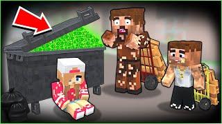 THE POOR AND HIS FAMILY BECAME RICH BY COLLECTING CARDBOARD!  - Minecraft