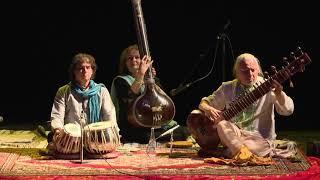 Introduction to raag  Nand Kauns . AnatoAli-sitar .