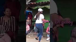 Goyangan Janda Pirang