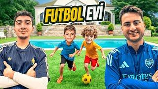 EN YETENEKLİ MİNİK FUTBOLCULAR DEV VİLLADA! w/@emirivriv