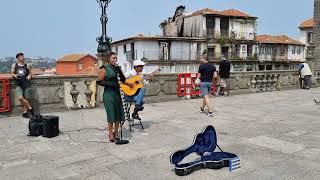 Street musicians in Porto