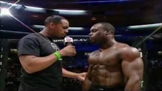 Melvin Manhoef le BOSS du Freefight !