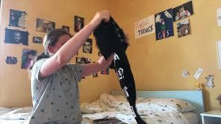 Unboxing lil peep merch