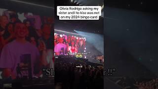 Olivia Asked Siblings To Kiss On Guts Cam| Guts Tour Sydney N1 #oliviarodrigo#gutstour#livies#shorts