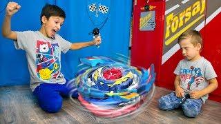 Почему Давид РАССТРОЕН! В доме ПОЯВИЛСЯ BEYBLADE ! Для детей Video for Kids