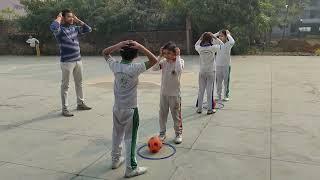 catch the ball fun game child's activity #ground #trainer #school #sports