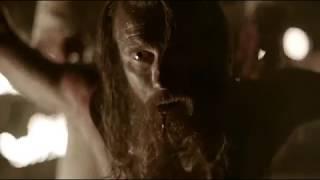 Vikings, Ragnar performs "Blood eagle"