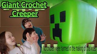 Giant Crochet Creeper #crochet #minecraft #giant #giantcrochet #minecraftcrafts #amigurumi