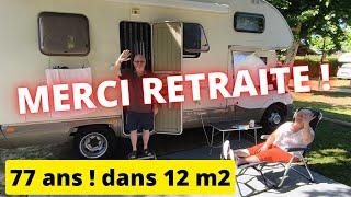 77 ANS, Ils vivent à 2 dans un VIEUX CAMPING-CAR ! (la salle de bain est incroyable) #campingcarlife