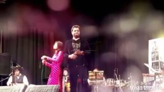 Madan Shukla singing "pardesiya"with saumya in Tejpal hall