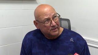 Terry Francona reacts to Cleveland Guardians' 10th-inning loss to Red Sox