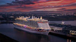 Live Stream: IONA by P&O Cruises in Hamburg - Evening Lights at Steinwerder Pier 