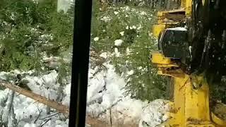 Tigercat L870C slow motion.