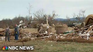 String of dangerous tornadoes rip through Tennessee and Kentucky