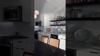 #Fabuwood Kitchen with Luna Dove Cabinets : IG -  @paramuskitchenandbath