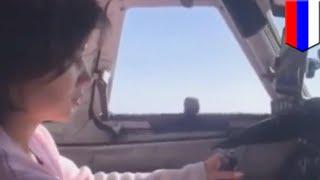 Russian female passenger flies plane with pilot watching - TomoNews