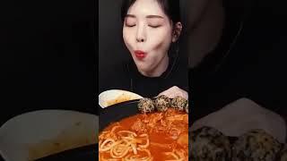 #ASMR noodles kimchi chicken eating sounds mukbang / Eat with Boki