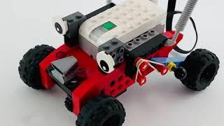 LEGO WeDo 2.0 robot with dual suspension