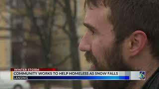 The community helps the unhoused ahead of snow falls