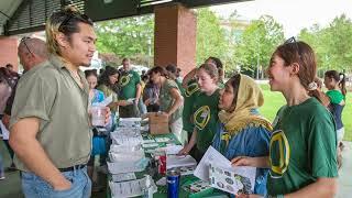 Hundreds of UNC Charlotte Graduate Students Connect at Orientation
