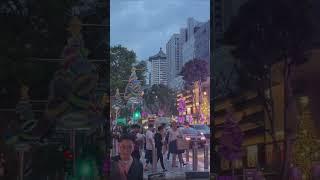 Singapore People Walking Street #shorts #shortsvideo