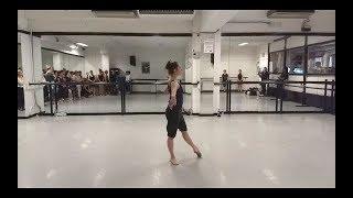 Grand Fouetté Sauté: ballet class tutorial (beginner)