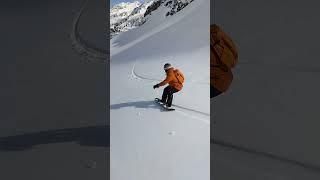 shredding the snow slush in the French side of La Thuile